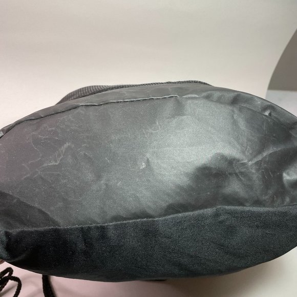 Upward Sports Backsack Black w/Wht & Yellow Lettered Logo Drawstring Unisex - Picture 2 of 5